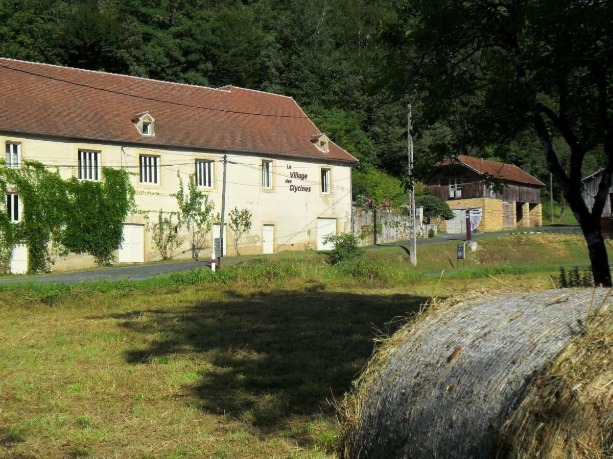 Le Village Des Glycines Carsac-Aillac Buitenkant foto